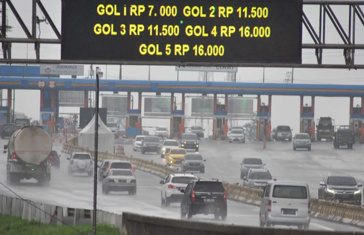 Berikut update genangan air di jalan tol Jabodetabek