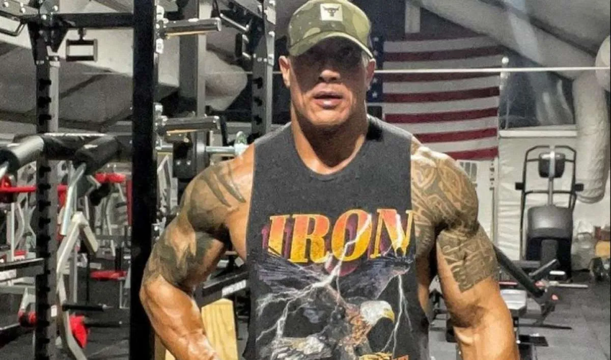 Bintangi Black Adam, Dwayne Johnson tunjukkan otot kekar untuk adegan telanjang dada