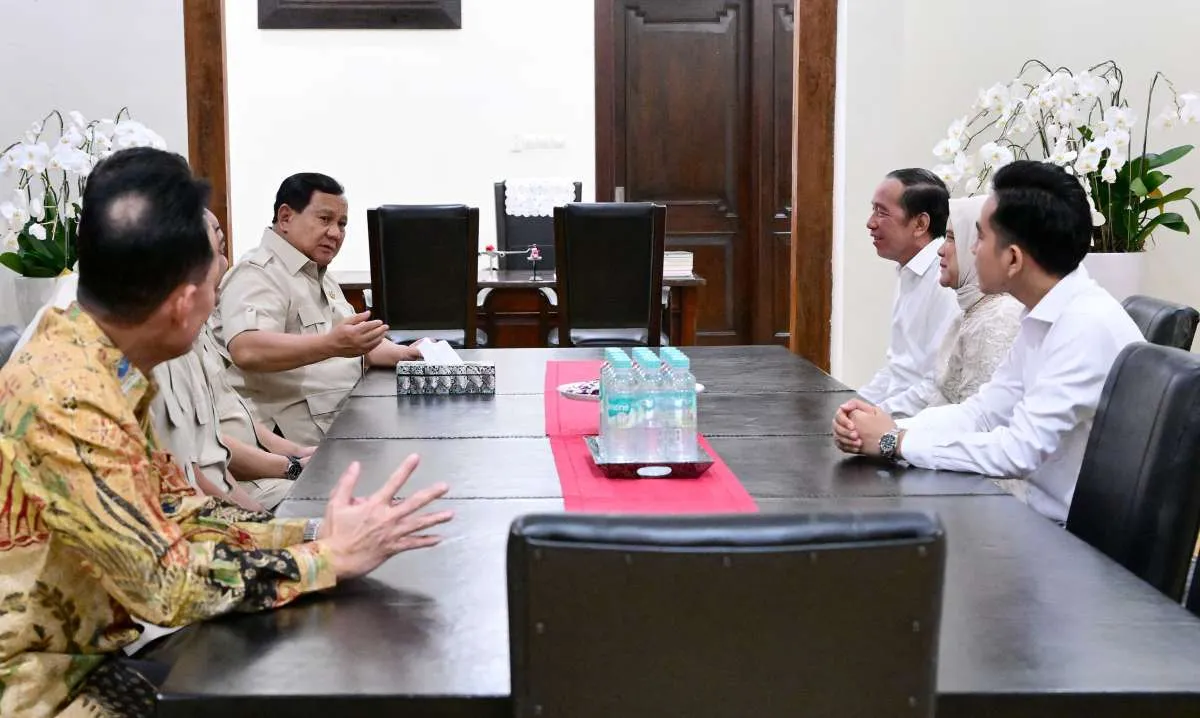 Jokowi Acungi Jempol Diplomasi Ekonomi yang Dilakukan Prabowo