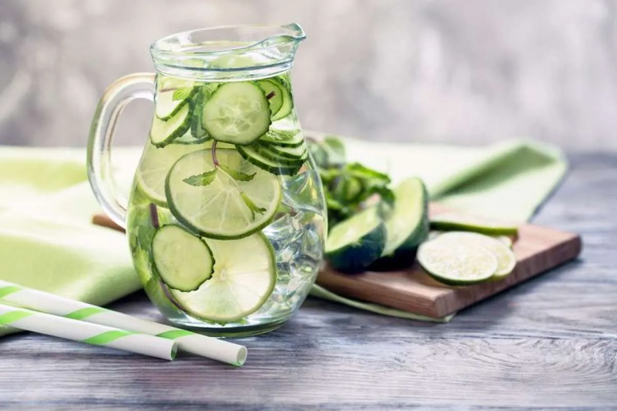 2 Infused water yang efektif menurunkan tekanan darah tinggi