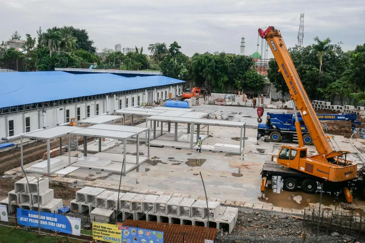 Rumah sakit darurat Covid-19 di Simprug ditargetkan rampung minggu depan