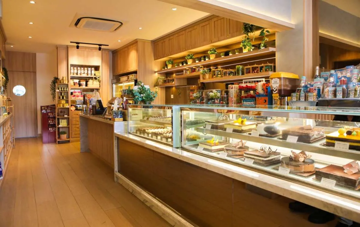 Dibuka Kembali dengan Konsep Baru, Outlet Dapur Cokelat Pertama di Jalan Ahmad Dahlan