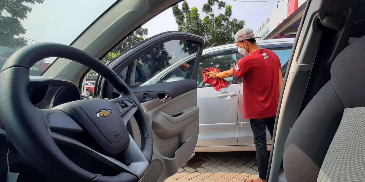 Ekonomi Sulit, Mobil Bekas Malah Melejit  