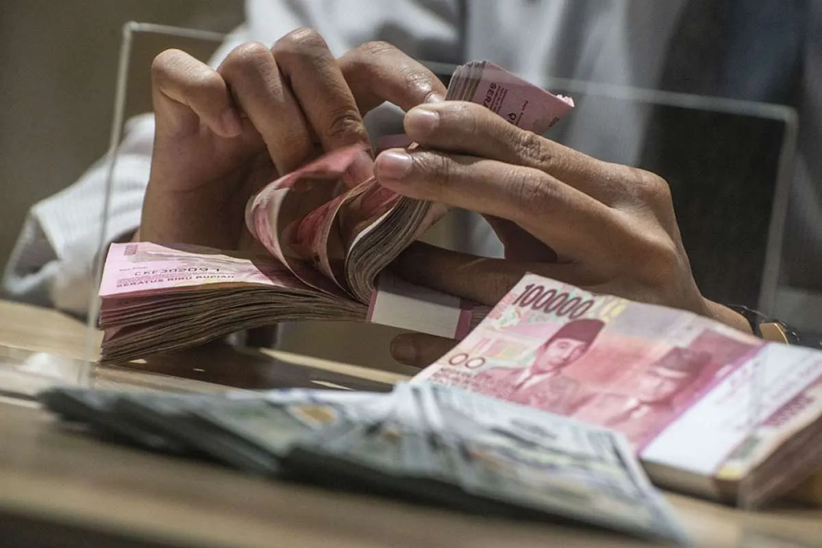 Kurs rupiah masih Rp 13.000-an per dollar AS, ini nilai tukar di BCA BRI BNI BTN CIMB