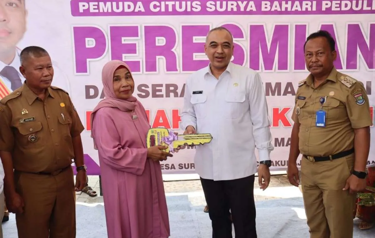 Bupati Zaki Resmikan Bedah Rumah Marbot Masjid