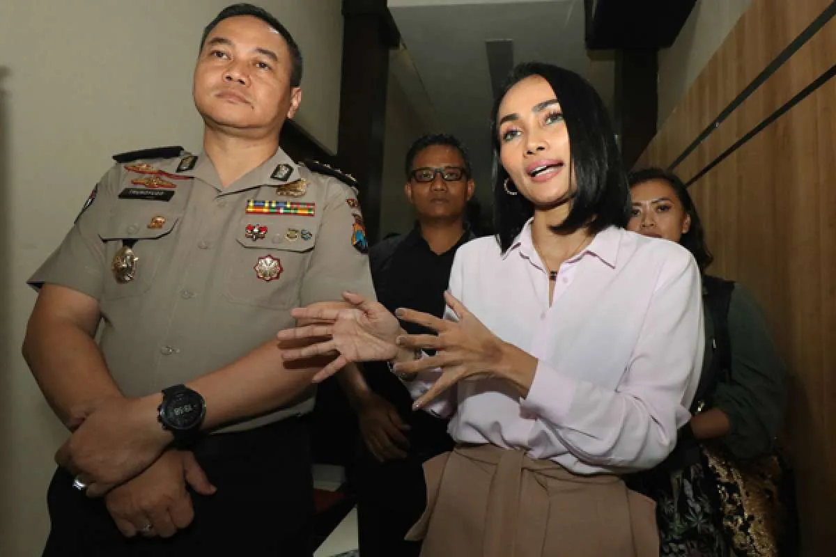Buntut kasus MeMiles, polisi sita 4 mobil di antaranya milik Eka Deli dan Ello