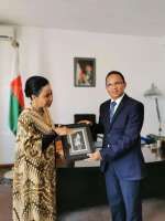 Menteri BUMN Rini ajak lima BUMN garap proyek tambang di Madagaskar
