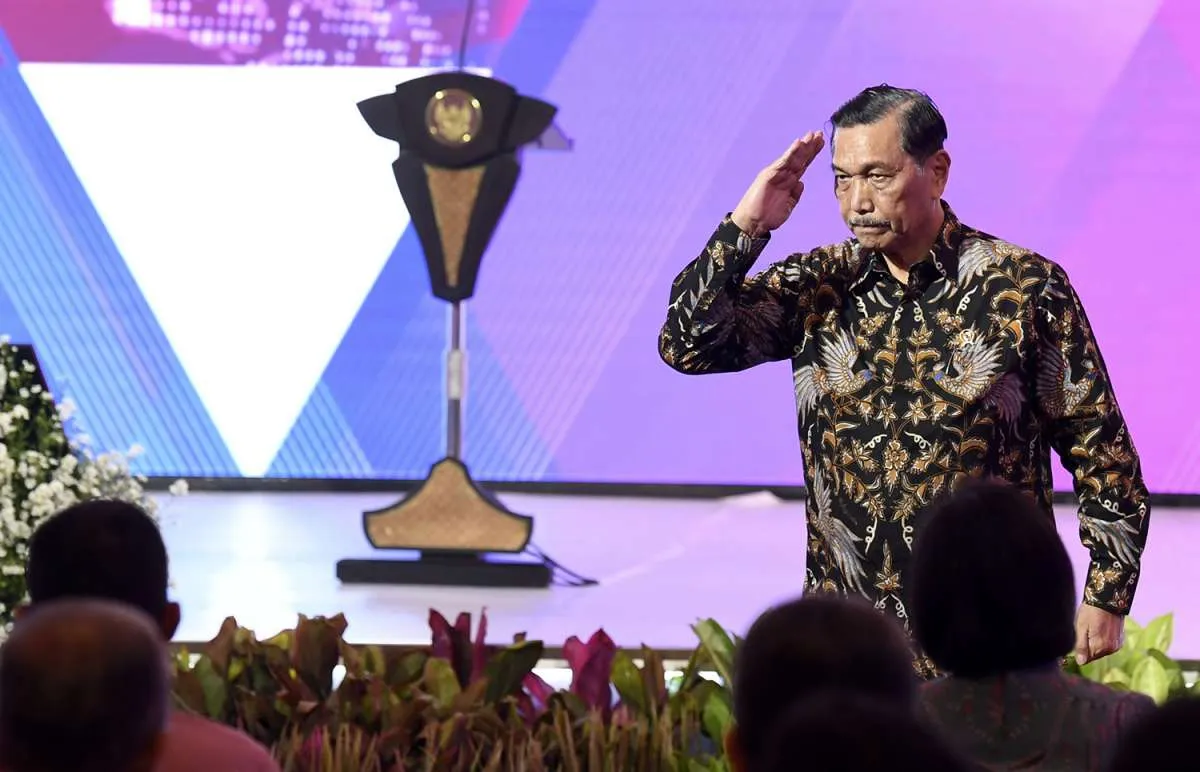 Tekan Inflasi di Bawah 7% di 2022, Luhut Minta Masyarakat Tanam Cabai Sendiri