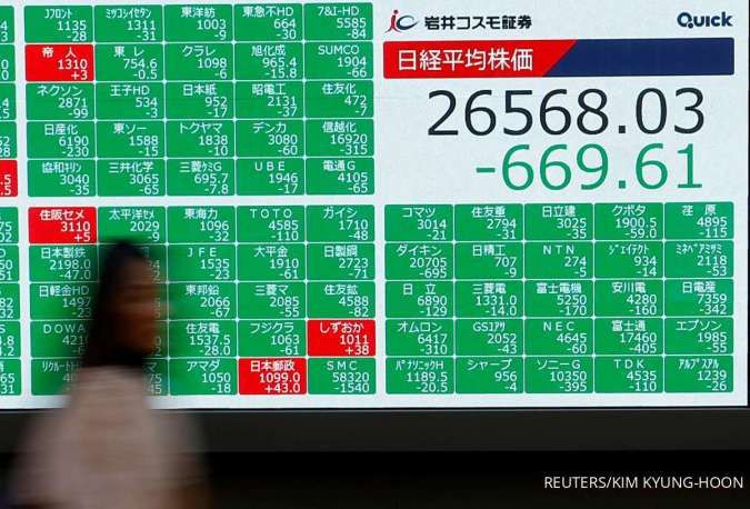 Shares in Asia Hit Fresh 7-Month High, U.S. GDP Data Awaited