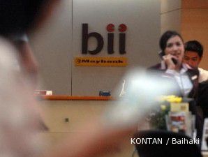 BII Kaji Penggabungan Bisnis Syariah