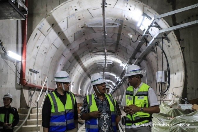 MRT Jakarta kini sudah dialiri listrik