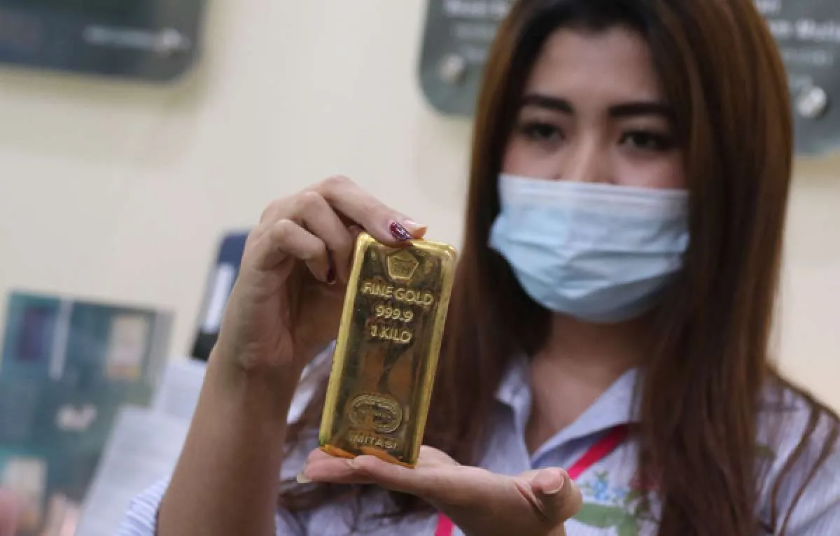 Harga emas Antam stabil di Rp 954.000 per gram pada Minggu (13/12)