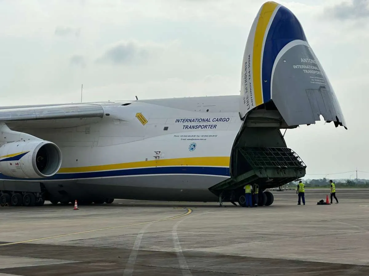 Melihat Antonov 124, Pesawat Udara Terbesar Dunia yang Mendarat di Bandara Kertajati