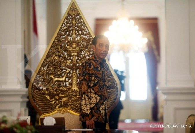 Jokowi tolak komentari status tersangka Novanto