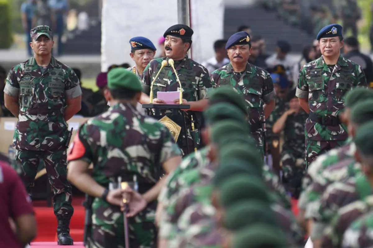 Tjahjo Kumolo kaji penambahan jumlah perwira tinggi di TNI dan Polri