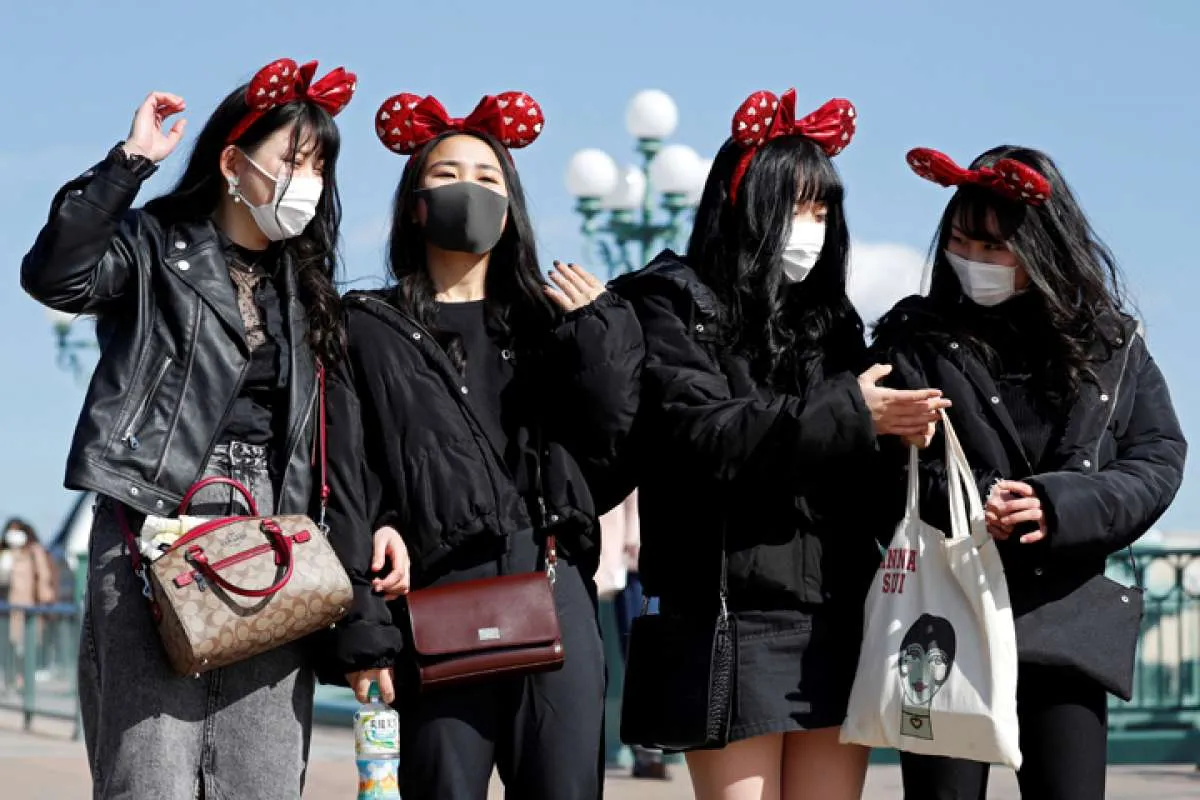 Tokyo Disneyland tutup hingga 15 Maret untuk hindari penyebaran virus corona 