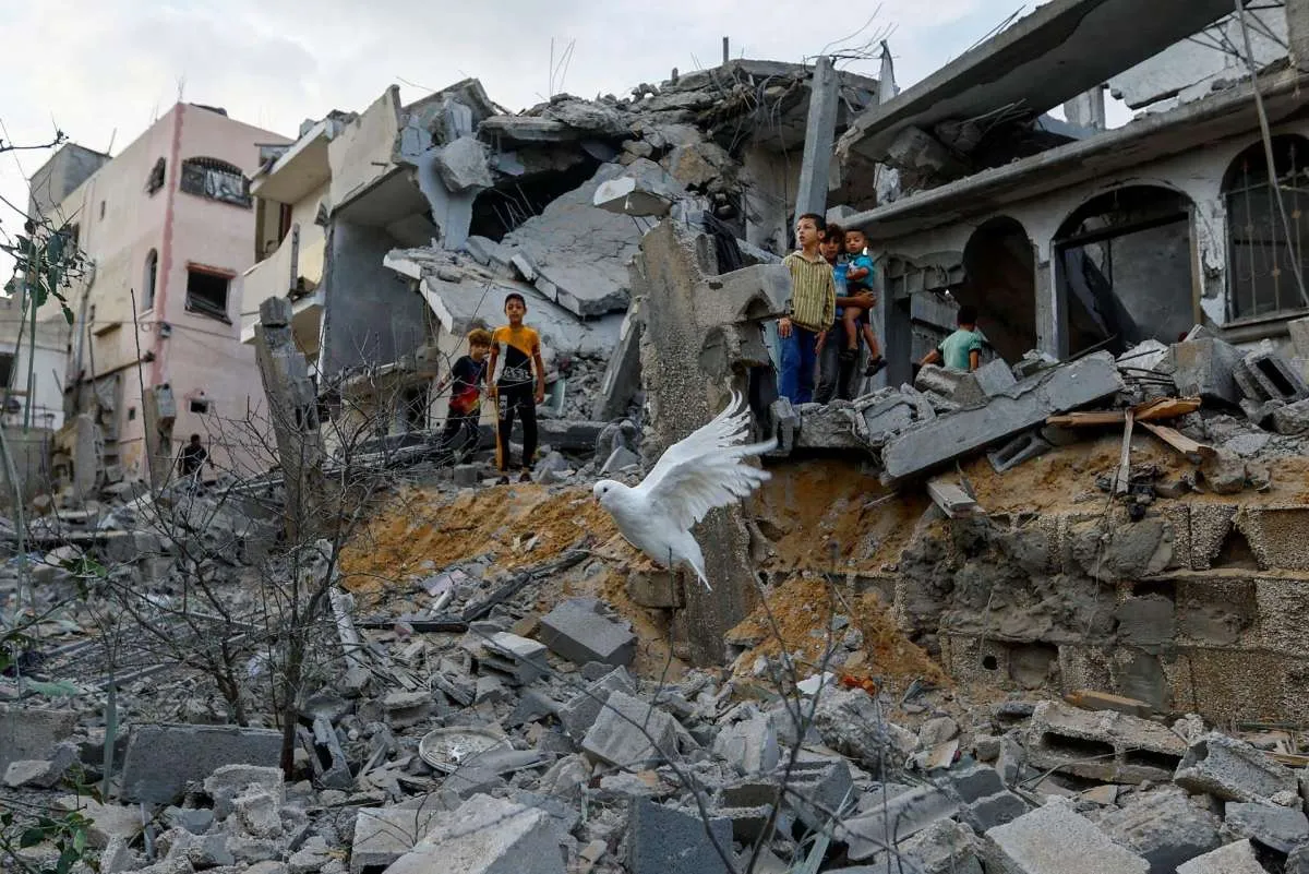 PBB Bersiap Kampanye Vaksin Polio, Serangan Israel di Gaza Menewaskan Puluhan Korban