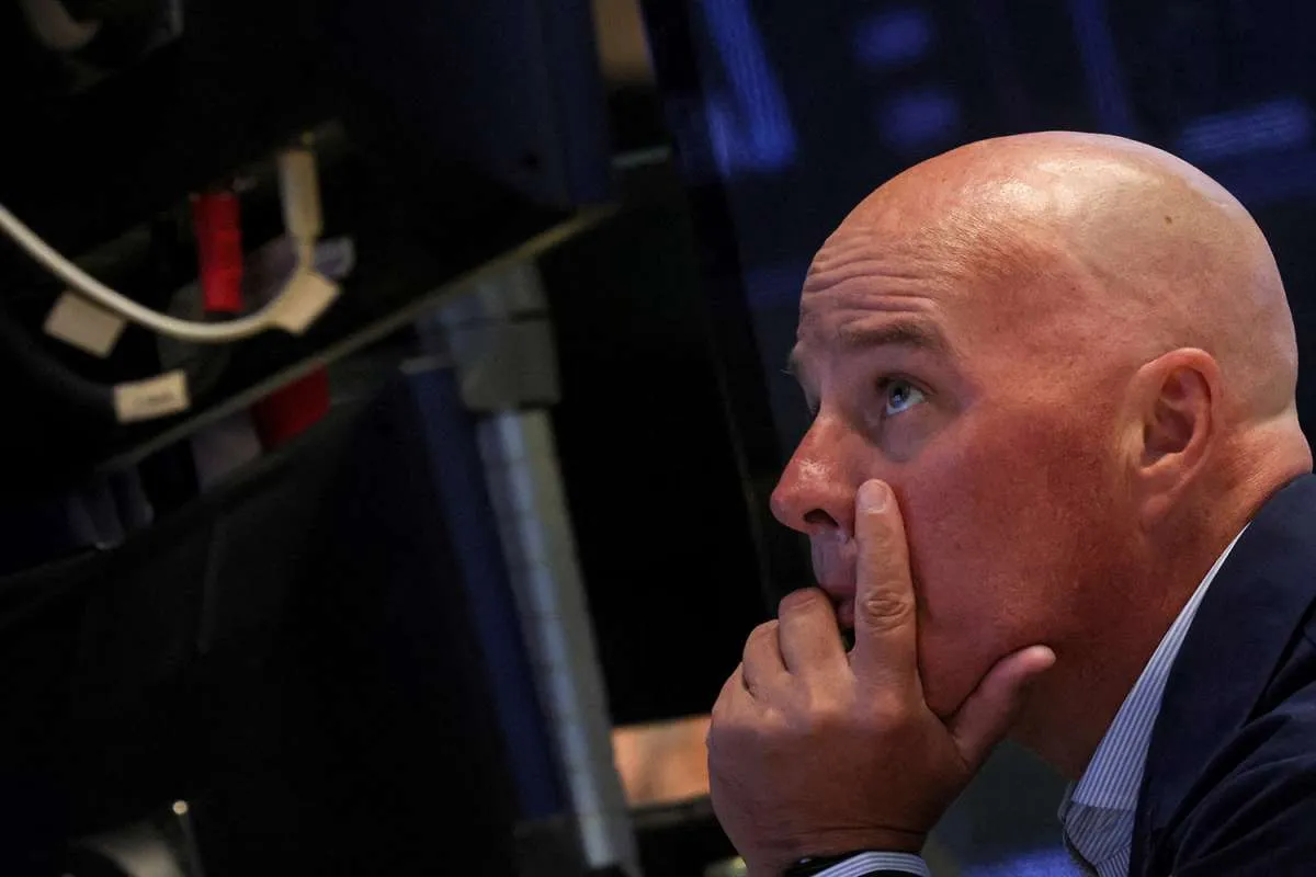 Wall Street Tergelincir 3 Hari Beruntun, Dipicu Kekhawatiran Suku Bunga The Fed