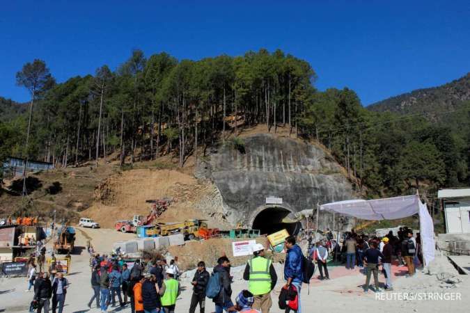 India Kerahkan 'Gurandil' Selamatkan 41 Pekerja Terjebak di Terowongan Tol Himalaya