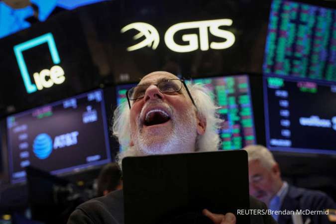 Wall Street Berjaya: Dow, S&P 500 dan Nasdaq Kompak Ditutup Menguat di Awal Pekan Ini