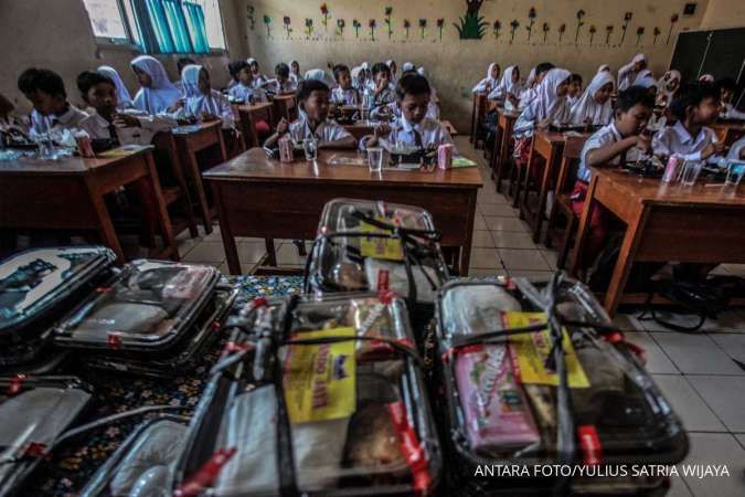 Jakarta Uji Coba Makan Bergizi Gratis, Sudah Distribusikan 5.289 Paket untuk Siswa