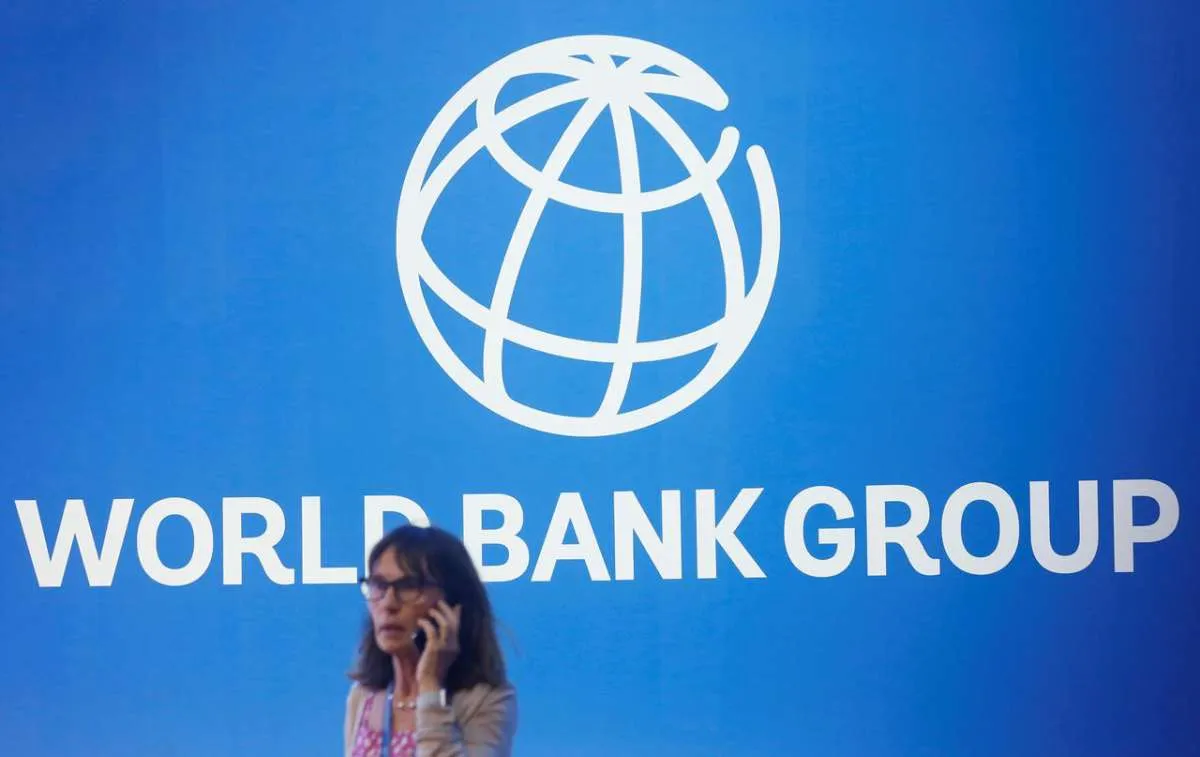 Bank Dunia Beri Saran untuk Tarik Lebih Banyak DHE yang Parkir di Dalam Negeri