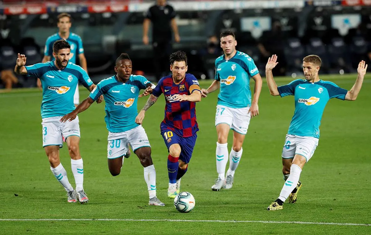 Dalam waktu dekat Messi bakal bicara masa depan di Barcelona dan hubungan dengan City