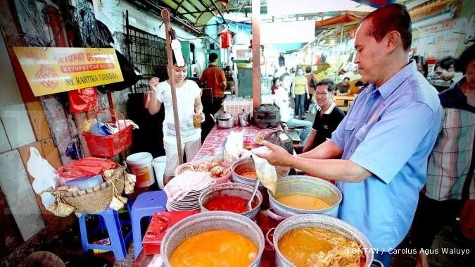 Nikmat berbuka dengan ketupat sayur Gloria 65