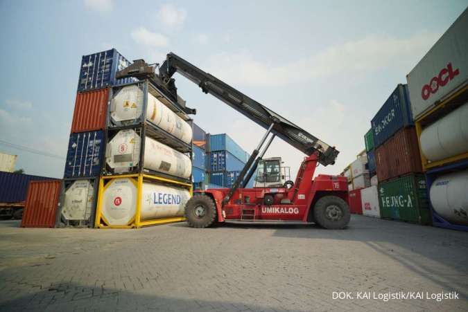 KAI Logistik Optimalkan Keamanan dan Keselamatan Angkutan B3 Melalui Moda Kereta Api