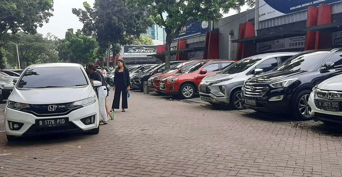 Cek Harga Mobil Baru Rp 100 Jutaan, Varian Hatchback dan MPV Jadi Pilihan