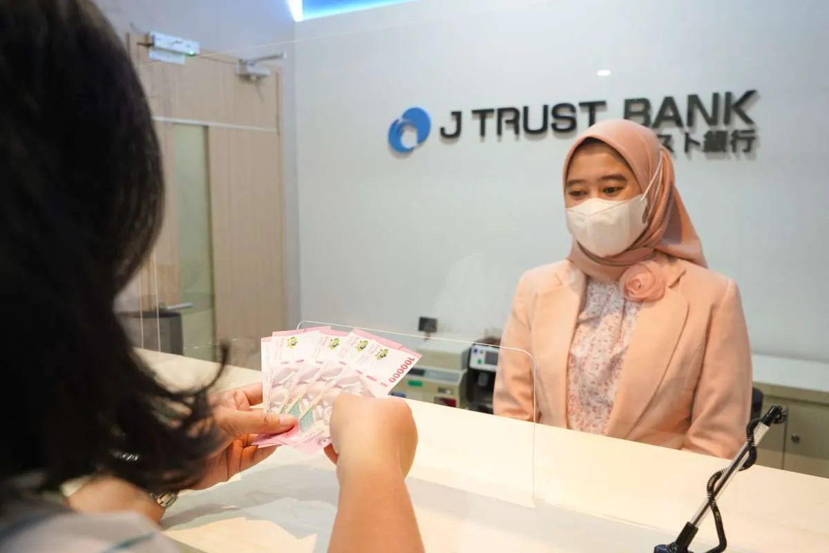 Manisnya Bunga Deposito dan Tabungan Spesial dari Program J Savers