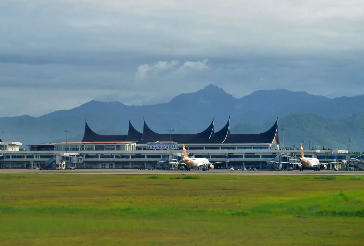 BUMN Penerbangan Siapkan Strategi Hadapi Lonjakan Penumpang Lebaran 2025