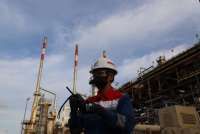 Bahlil Sebut Impor Bensin RI Susut Jadi 50%, Produksi Kilang Dalam Negeri Meningkat