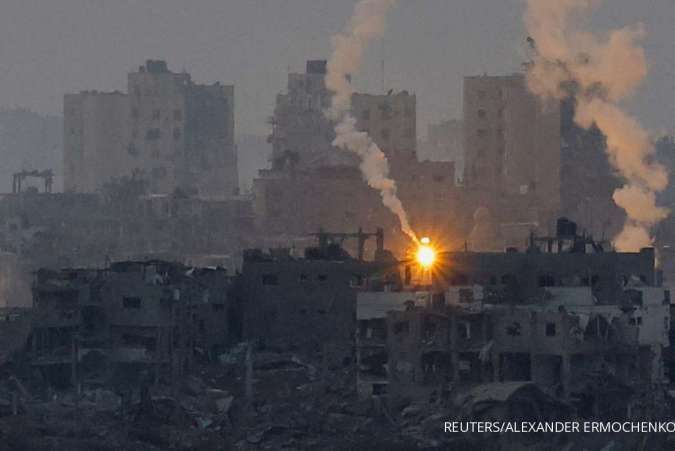 Israel Bombardir Gaza Selatan, Warga Mengkhawatirkan Serangan Darat Baru