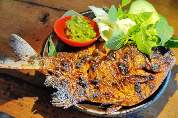 resep masakan ikan bawal bakar