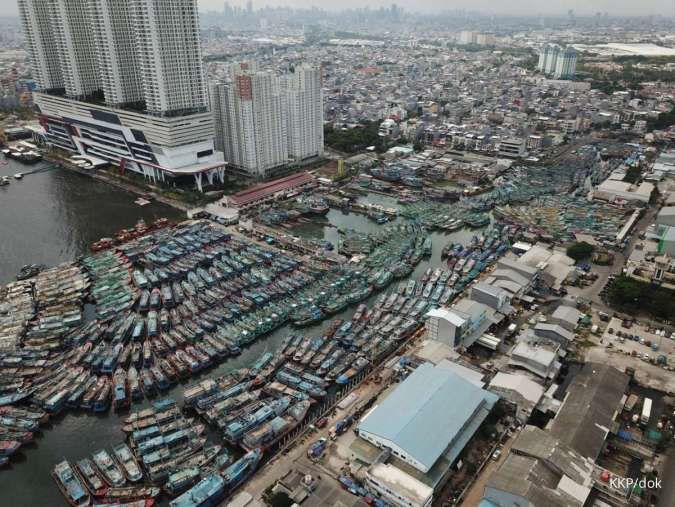 KKP Moratorium Izin Kapal Pangkalan di Muara Angke Mulai Januari 2026