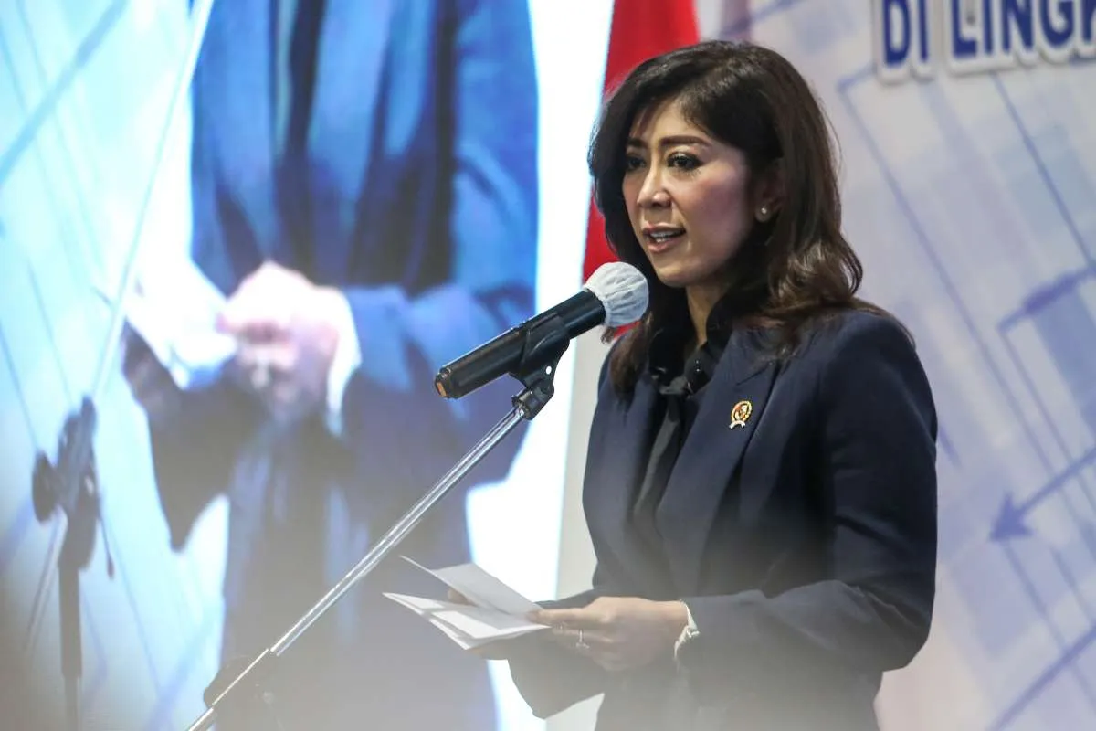 Prabowo Panggil Menkomdigi, Ini yang Dibahas