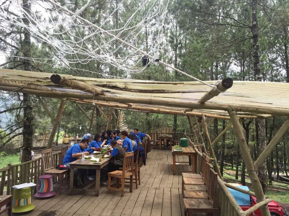 Ada di Garut, Kamojang Ecopark cocok untuk tujuan wisata akhir pekan