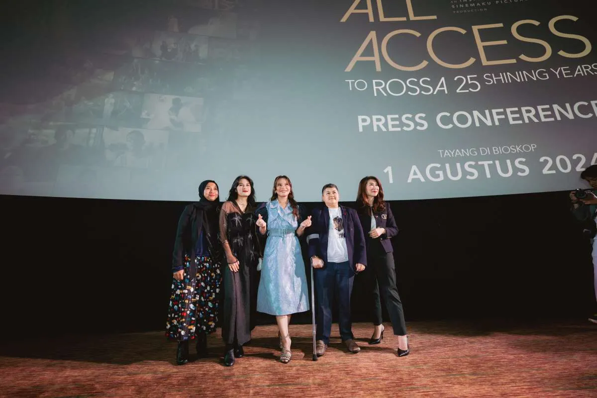 Film All Access to Rossa 25 Shining Years, Ungkap Perjalanan Hidup dan Karier Rossa