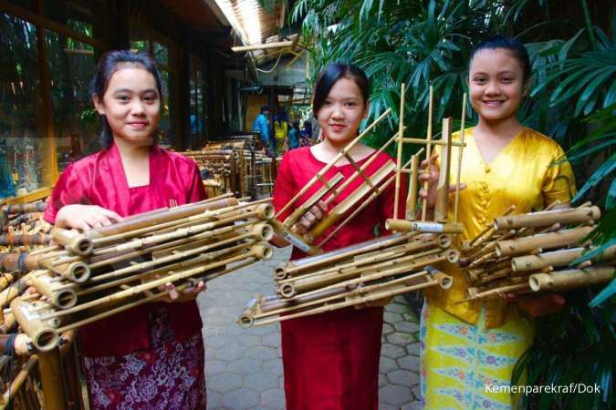 Mengenal sanggar seni Saung Angklung Udjo di Bandung