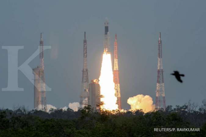 India Meluncurkan Roket Buatan Dalam Negeri Pertama ke Luar Angkasa