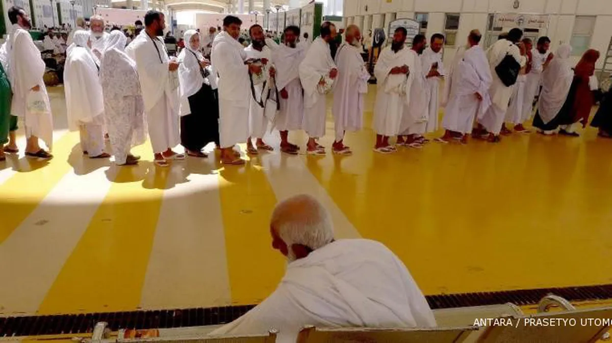 Biaya haji tahun ini naik Rp 2,5 juta