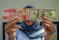 Kurs Rupiah Tertekan Efek Kebijakan Perdagangan AS yang Tak Tentu, Rabu (4/6)