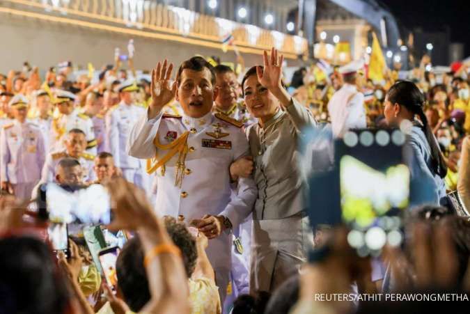 Ke Jerman, Raja Thailand booking seluruh lantai hotel Hilton Munich Airport 