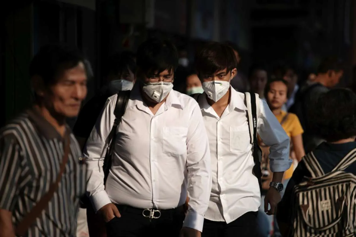 Terus bertambah, penularan virus corona dari manusia ke manusia di luar China