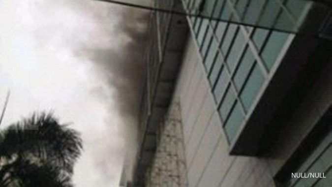 Pusat perbelanjaan Plaza Semanggi kebakaran