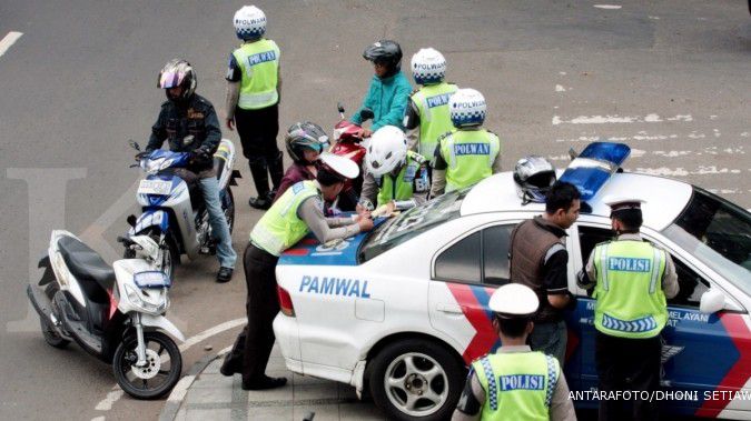 Sudah berlaku, berapa besaran denda mobil tak lulus uji emisi di Jakarta? 