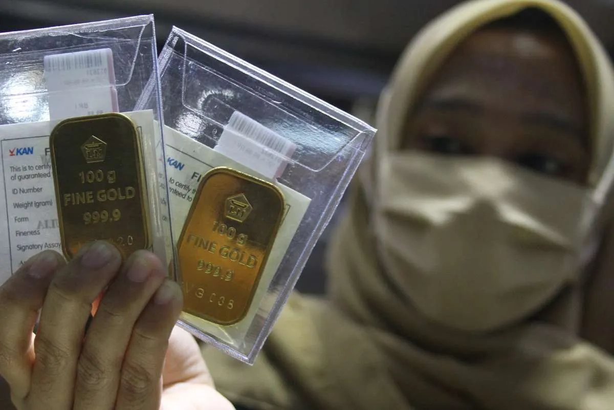 Harga emas Antam turun Rp 8.000 sehari, tekor 13,95% kalau beli sebulan lalu