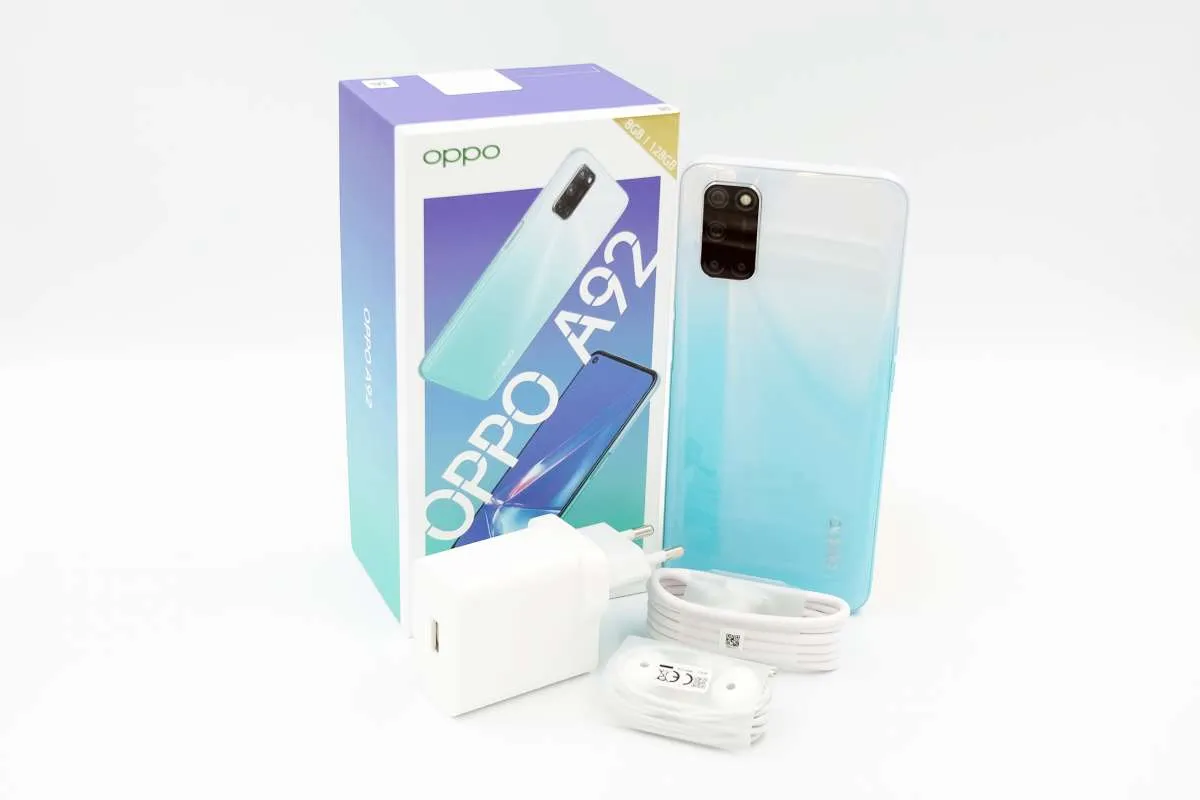 Cek daftar harga OPPO A92 terbaru, semua varian hanya Rp 3 jutaan