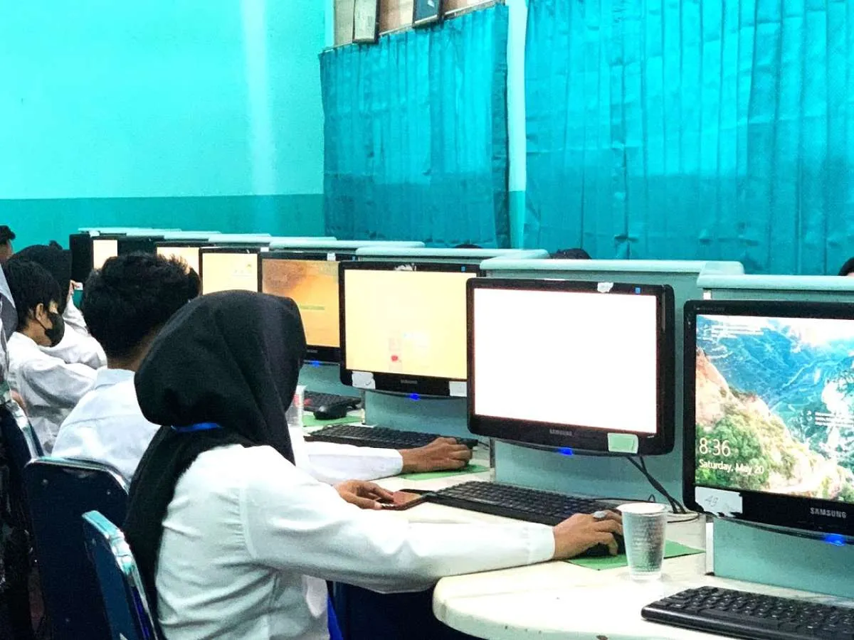 Kolaborasi Subholding Pelindo Dukung Pemerataan Pendidikan